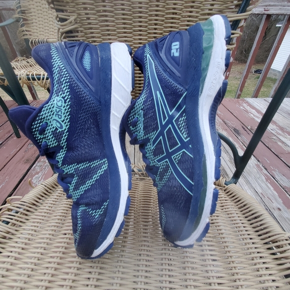 Brooks Gel Nimbus 20 size 7.5 - Picture 8 of 14